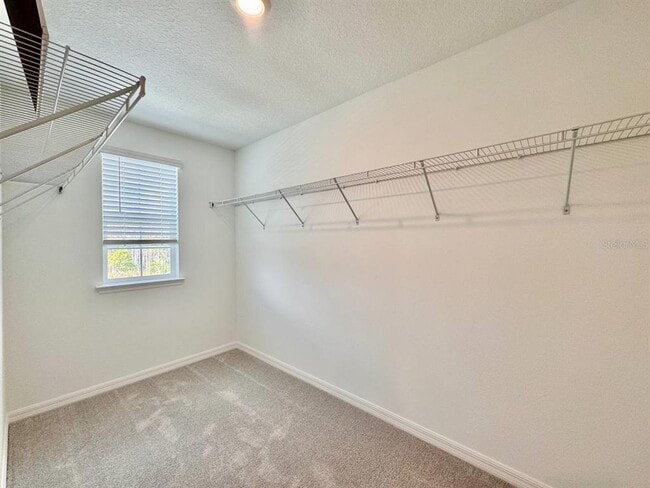 Building Photo - 17554 Pleasantview Blvd