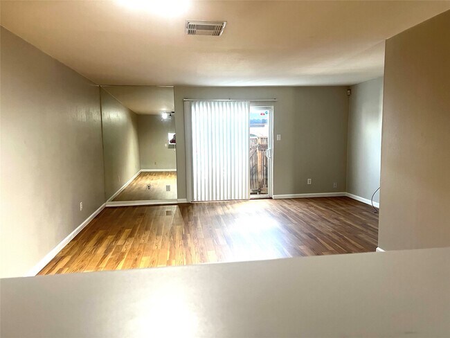 Building Photo - 14333 Memorial Dr