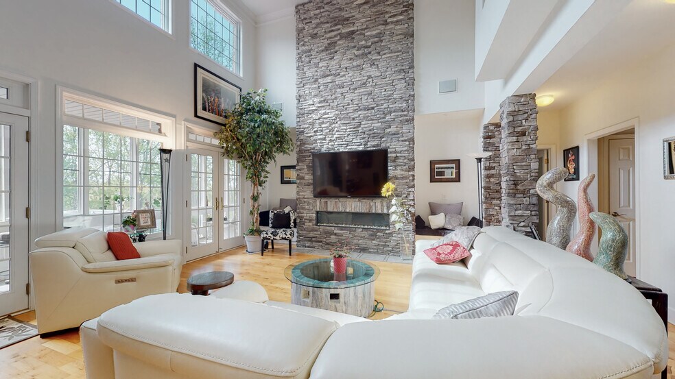 Building Photo - 8745 Old Charlotte Pike