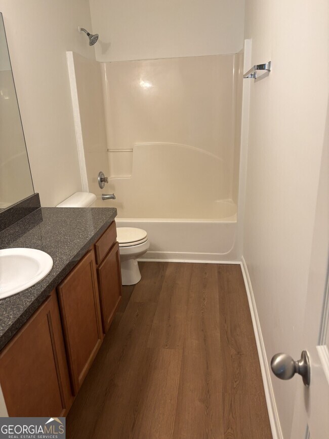 Building Photo - 1223 S Madison Ave