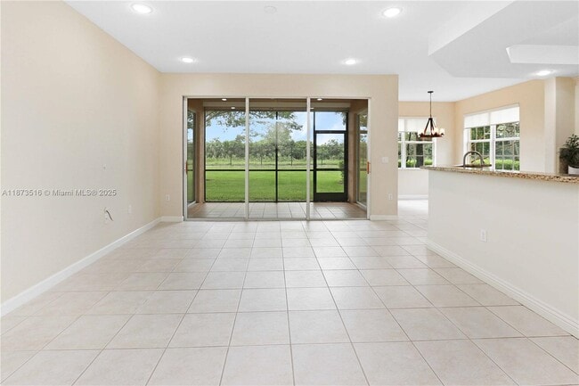 Building Photo - 7955 NW 128th Ln