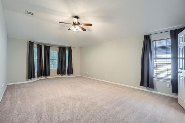 Building Photo - 170 Wildhorse Creek