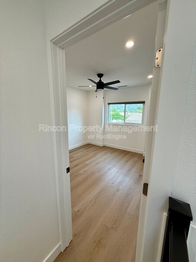 Building Photo - 607 Lemon Way