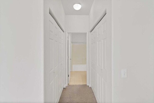 Building Photo - Modern 2-Bedroom, 2-Bath Condo in Grand Ju...