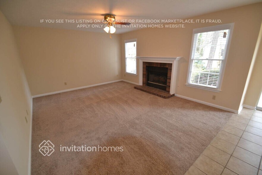 Building Photo - 1402 Long Shadow Ct