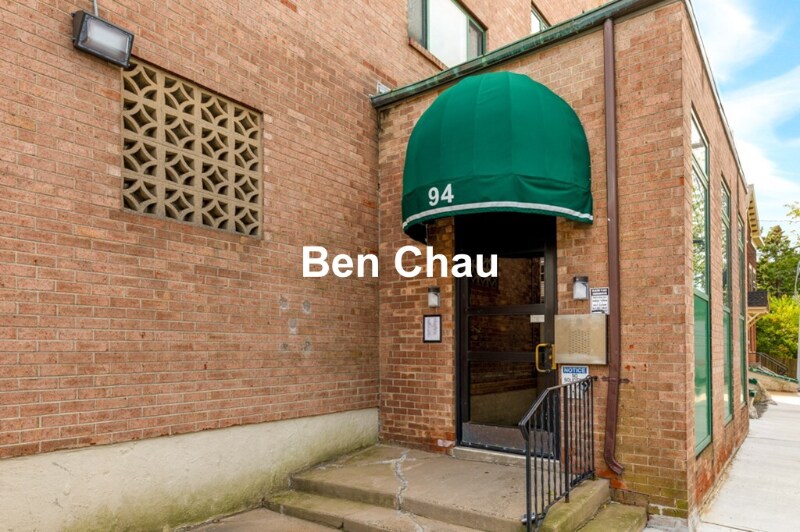 Building Photo - 94 Beacon St