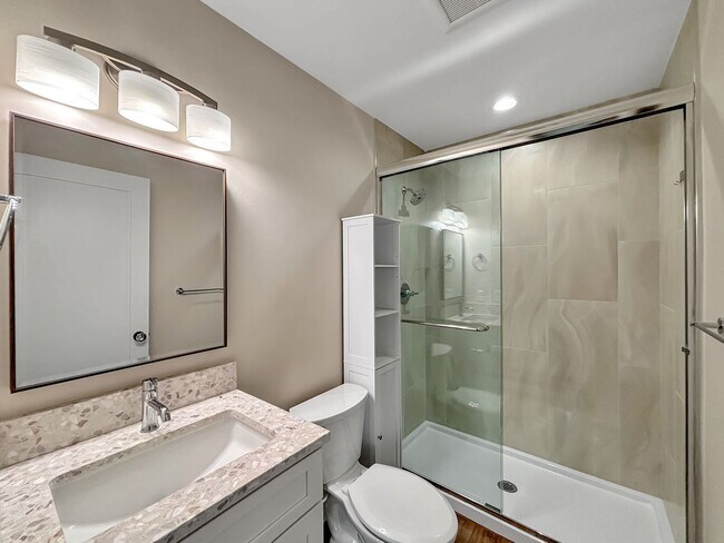 Building Photo - Gorgeous upgraded 1B 1BA in North Park w/ ...