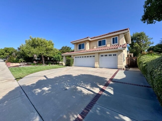 Building Photo - 5 bedroom South Temecula home with a Pool ...