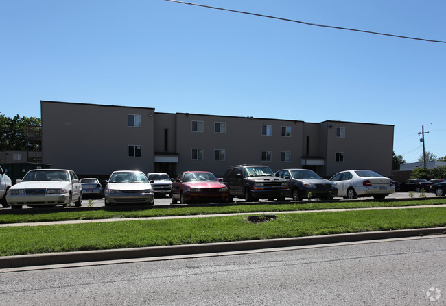 Building Photo - Millbrooke Apartments