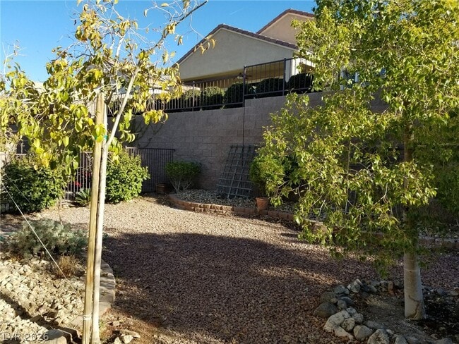 Building Photo - 2453 Erastus Dr