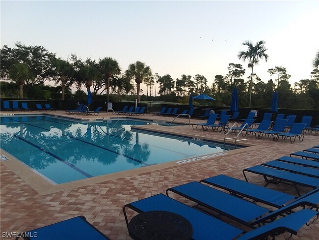 Building Photo - 20201 Burnside Pl