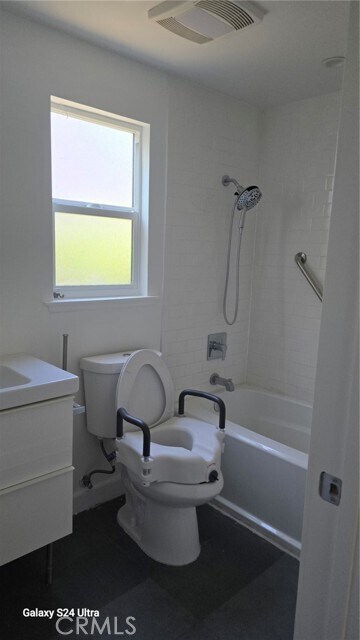 Building Photo - 22305 Schoolcraft St