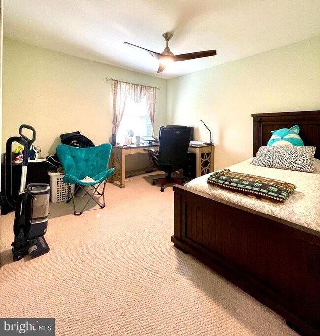 Building Photo - 4 Millbank Ct