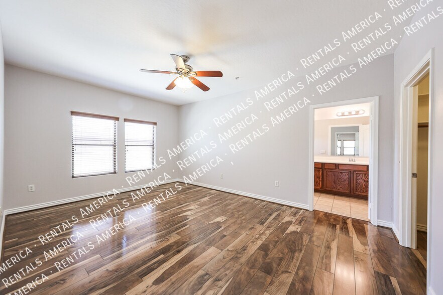 Building Photo - 21320 N 56th St