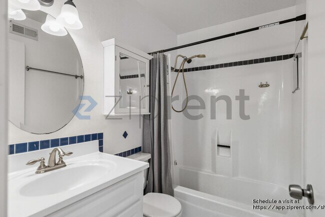Building Photo - 843 Peary Ln