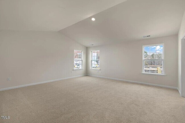 Building Photo - Spacious 4BR home in Wendell with trees in...