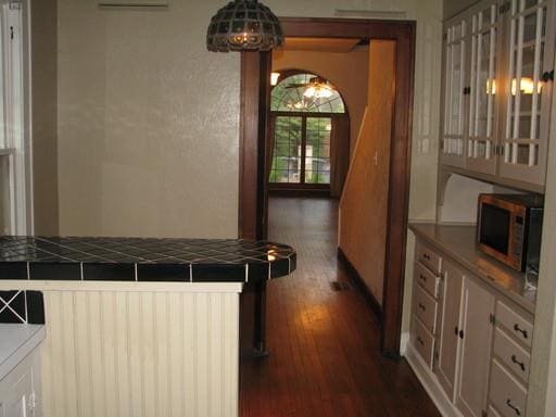 Building Photo - 2830 San Gabriel St