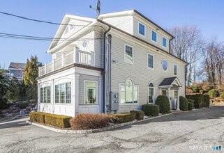 Building Photo - 80 E Putnam Ave