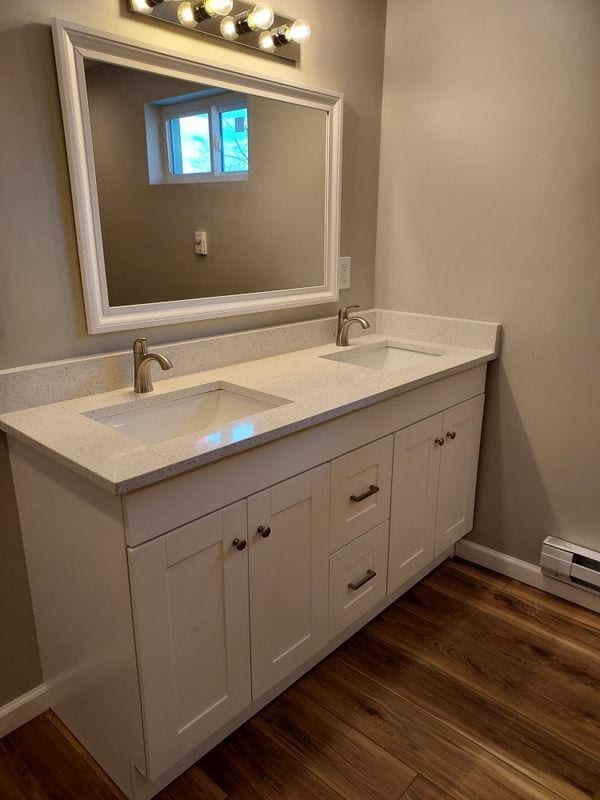 Building Photo - 3014 N Vermont Ave