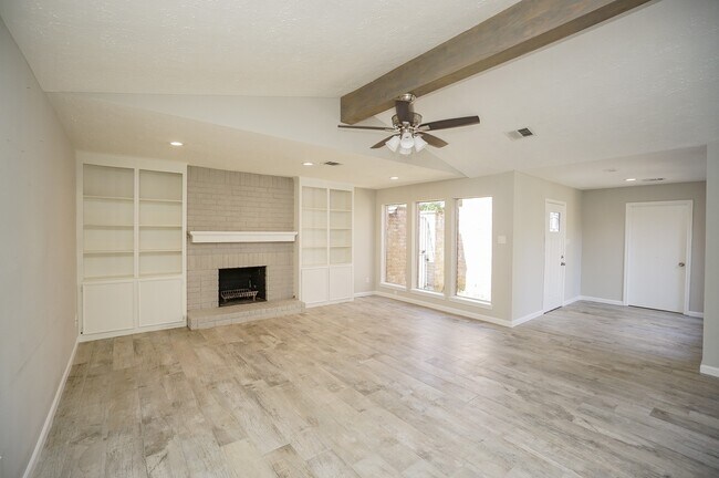 Building Photo - 22418 Goldstone Dr