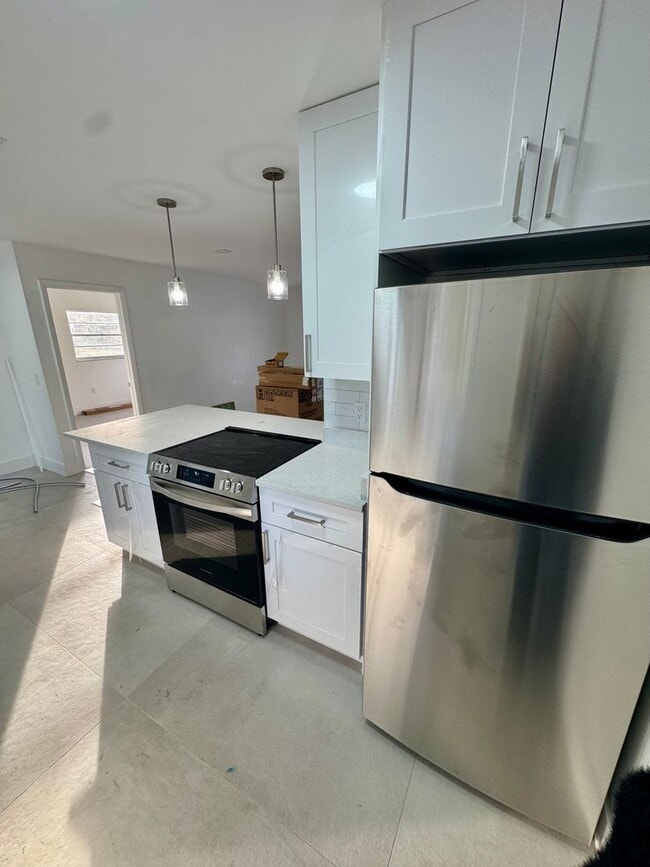 Building Photo - Under Construction*** Fully Renovated 3-Bedroom Home with Garage in Orlando