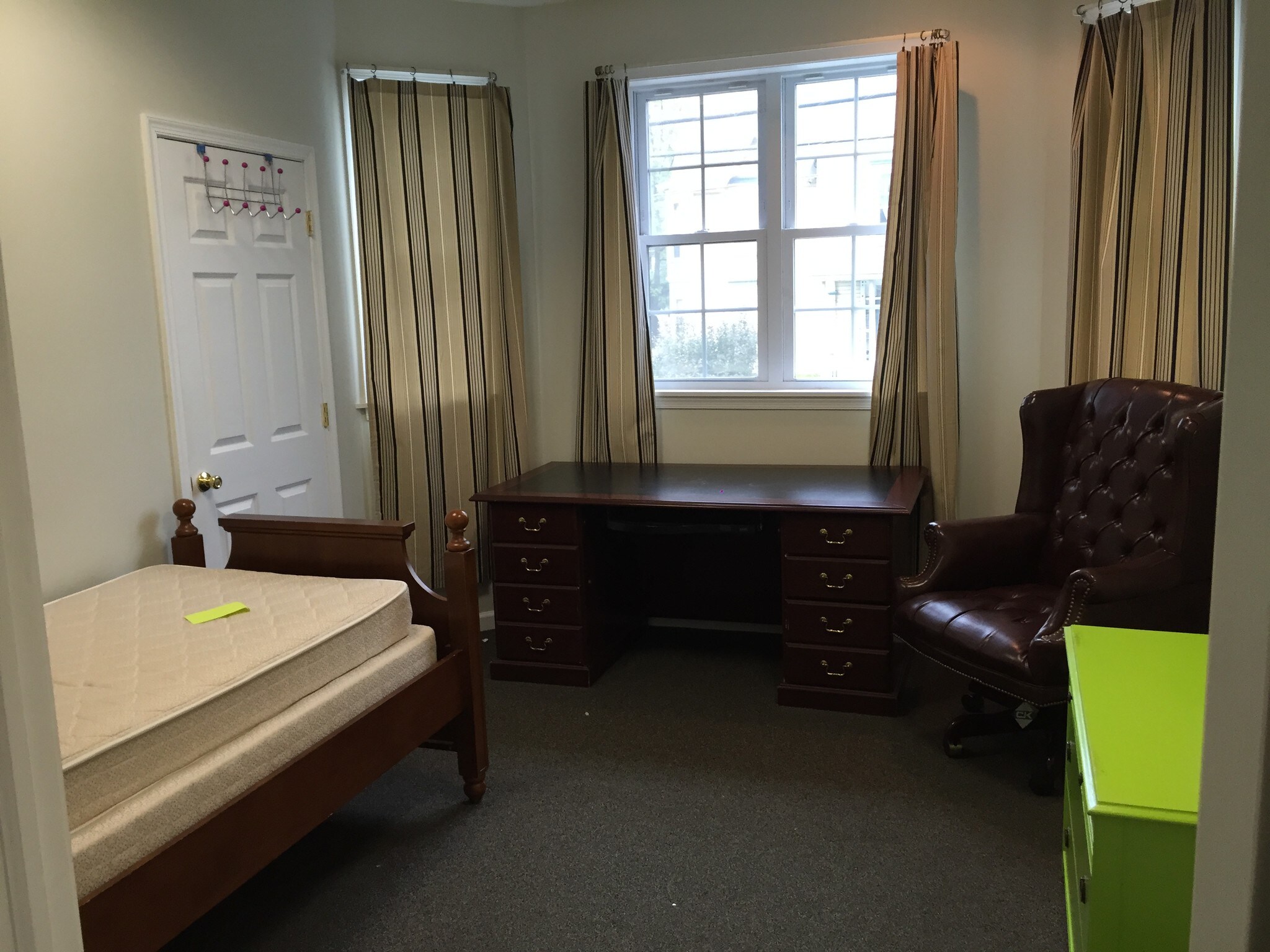 Bedroom 2 - 1440 N Washington Ave