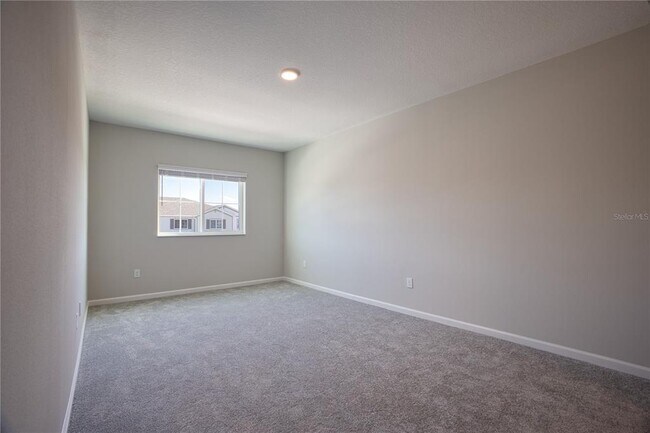 Building Photo - 14824 Outfitter St