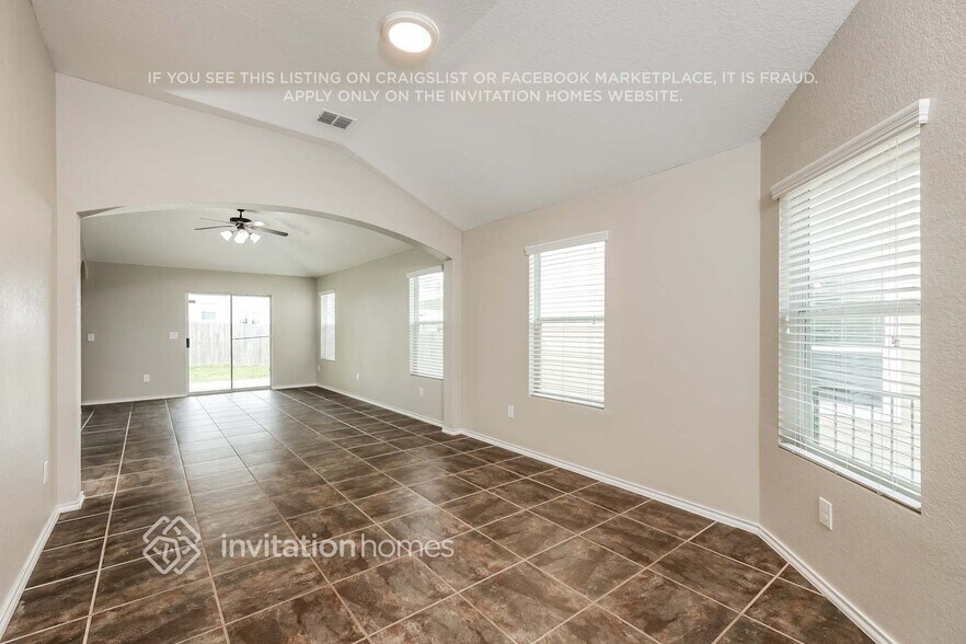 Building Photo - 3418 Palmetto Pass