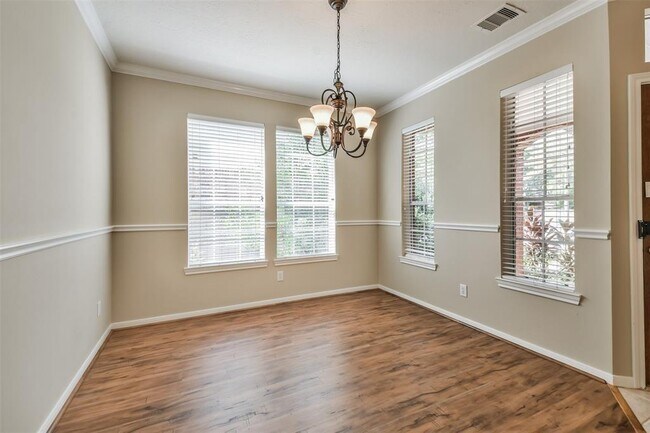 Building Photo - 24031 Bonnamere Ln