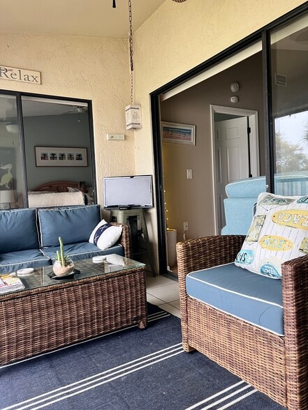 Lanai - 4408 Weybridge