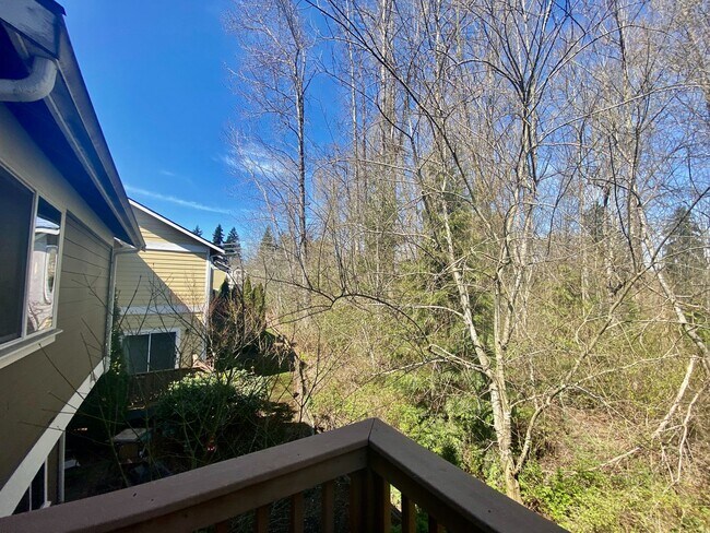 Building Photo - Bothell Townhome.......