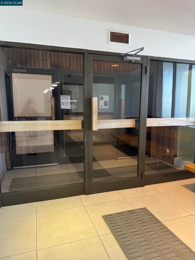 Building Photo - 450 N Civic Dr