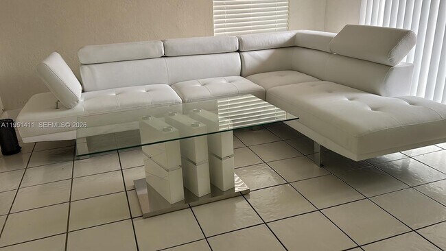 Building Photo - 505 NW 72nd Ave