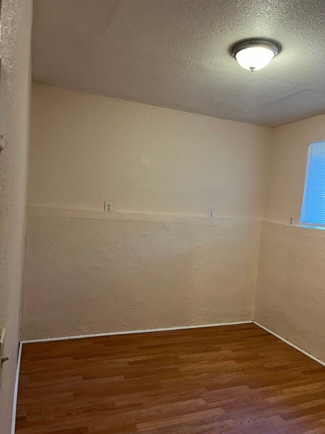 Building Photo - 767 Woodland Rd