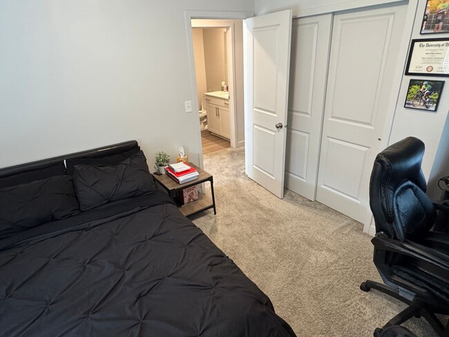 Building Photo - Beautiful NEW build, 4 bedroom 2 bathroom