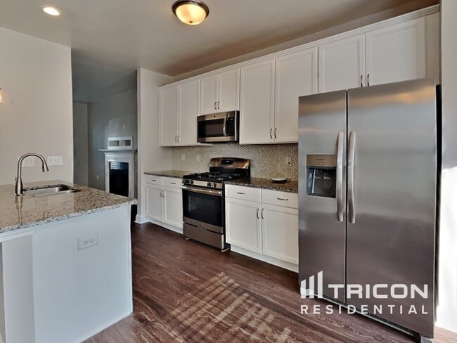 Building Photo - 508 Lakemont Dr