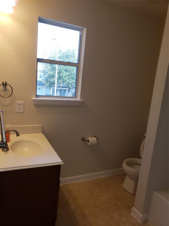 Building Photo - 12063 Mallard Stream Ct