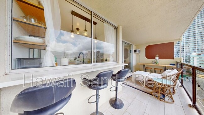 Building Photo - 444 Nahua St
