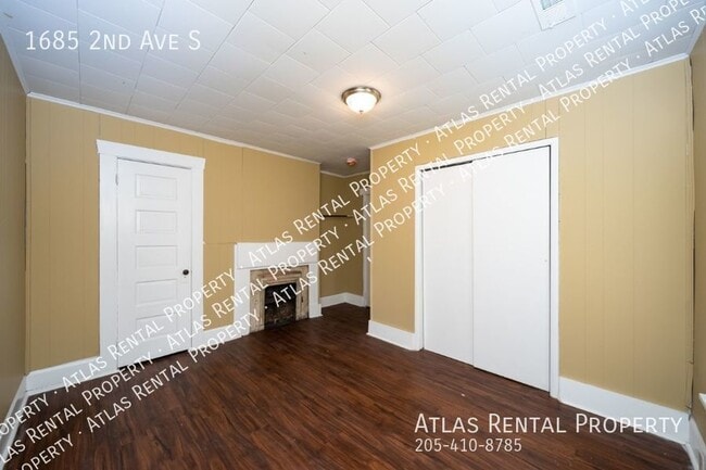 Building Photo - 1685 2nd Ave S