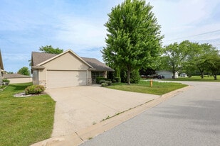 Building Photo - 3400 Riverstone Ct