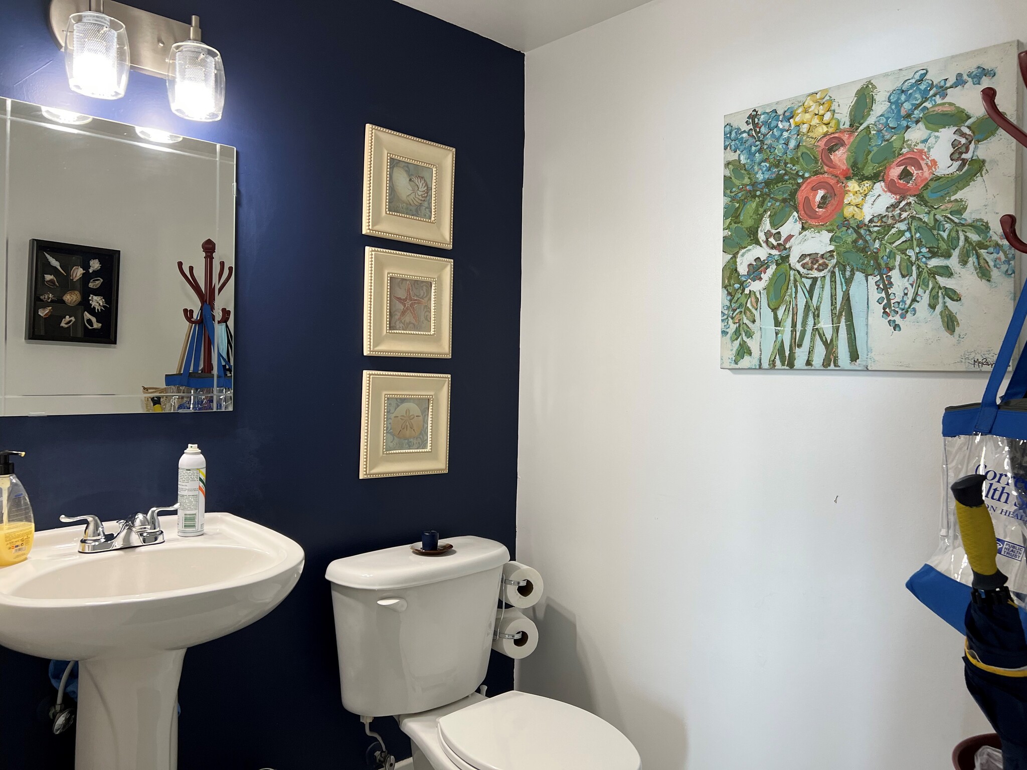 Building Photo - 117 NW 42nd Ave