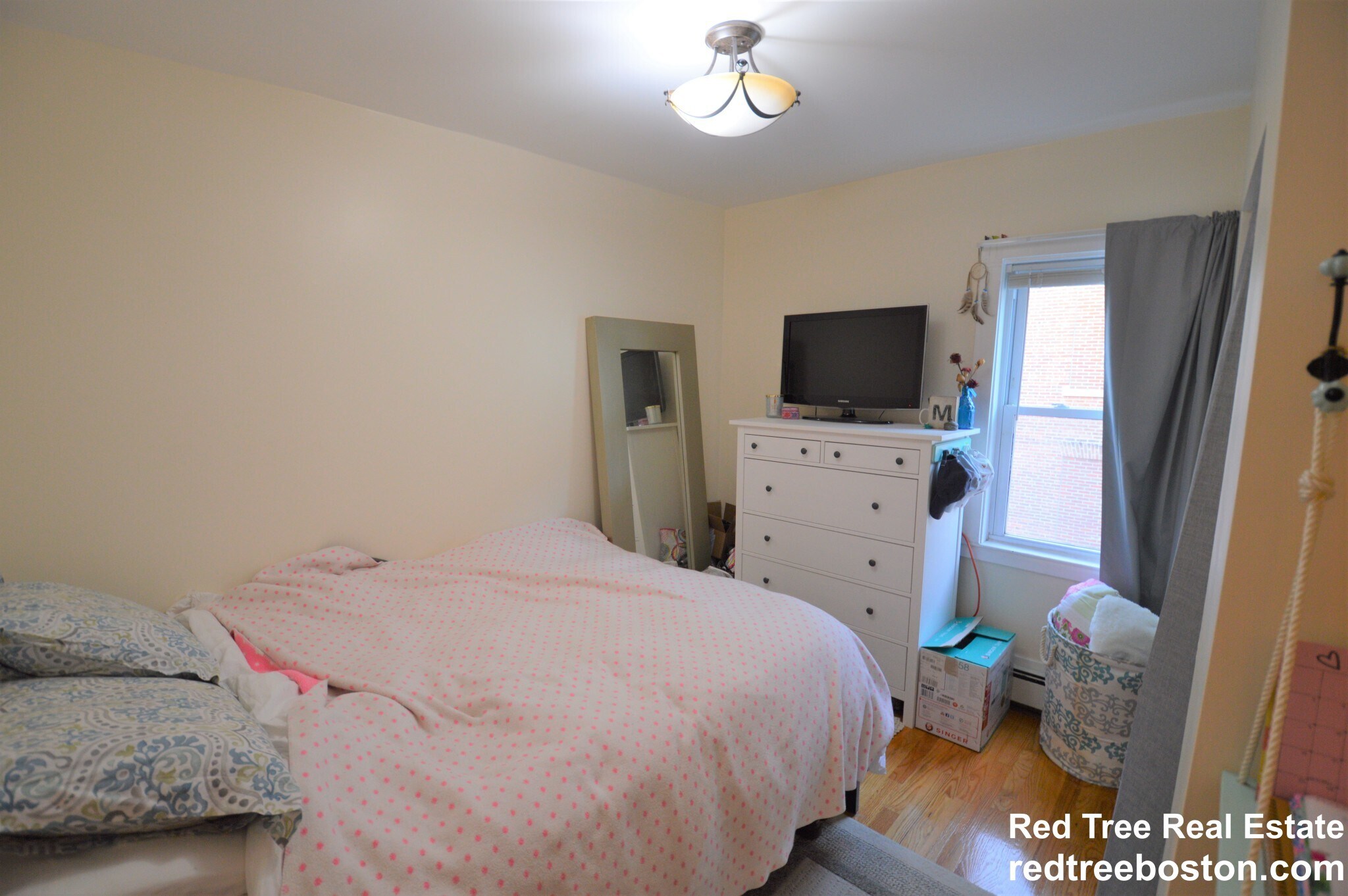 Building Photo - 345 Market St