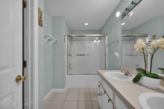 Building Photo - 7576 Red Crane Ln