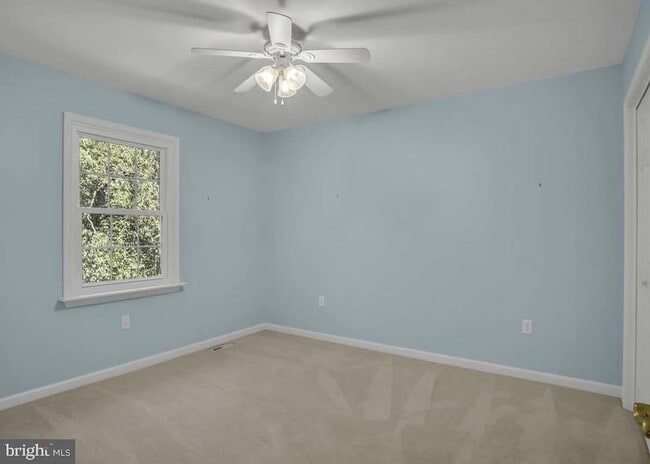Building Photo - 4178 Kittatinny Dr