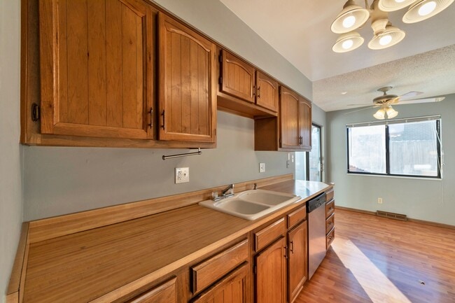 Building Photo - 6450-6452 Newcombe Ct.