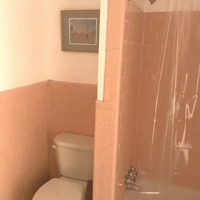 Building Photo - 0929-Castle