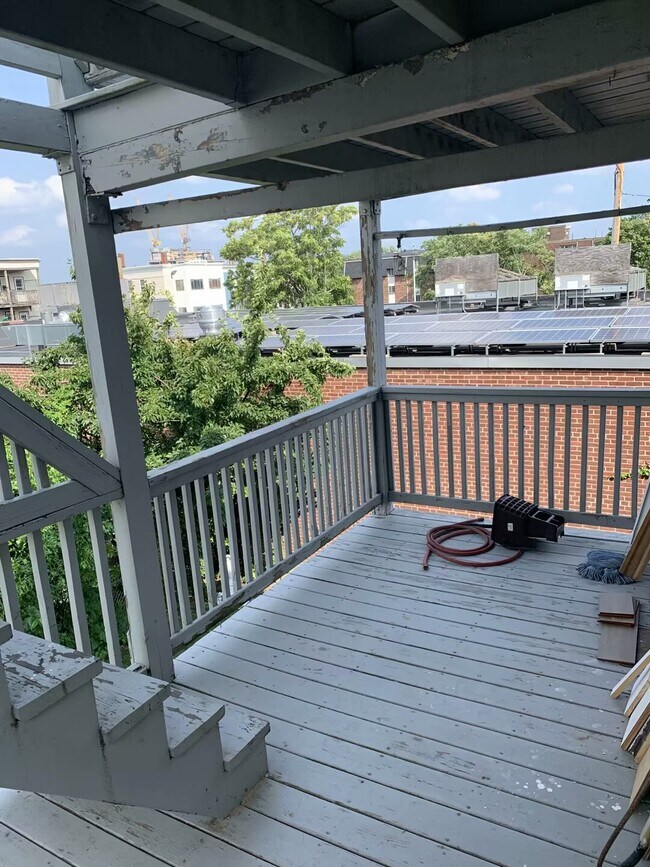 Building Photo - 51 Beacon St