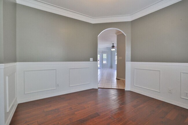 Building Photo - 151 N Meadow Ridge Trail