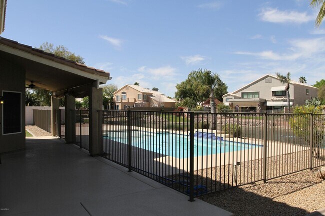 Building Photo - 20722 N 60th Dr