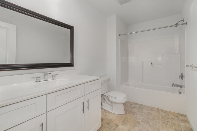 Building Photo - 66 Avery Wy